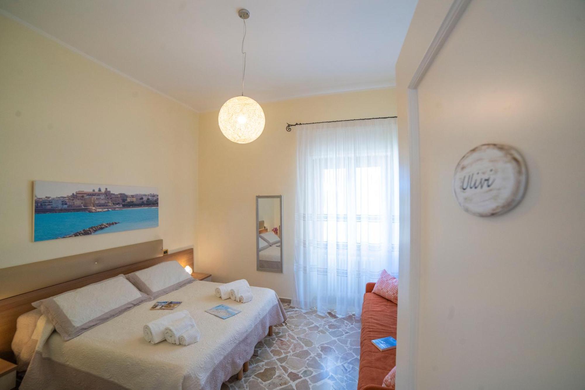 B&B A Due Passi Otranto Exterior foto